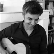 Professeur de guitare niveau débutant et moyen